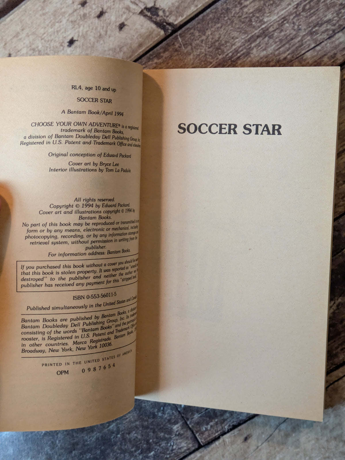 Soccer Star (Choose Your Own Adventure #146) by Edward Packard, Thomas LaPadula (Illustrator)