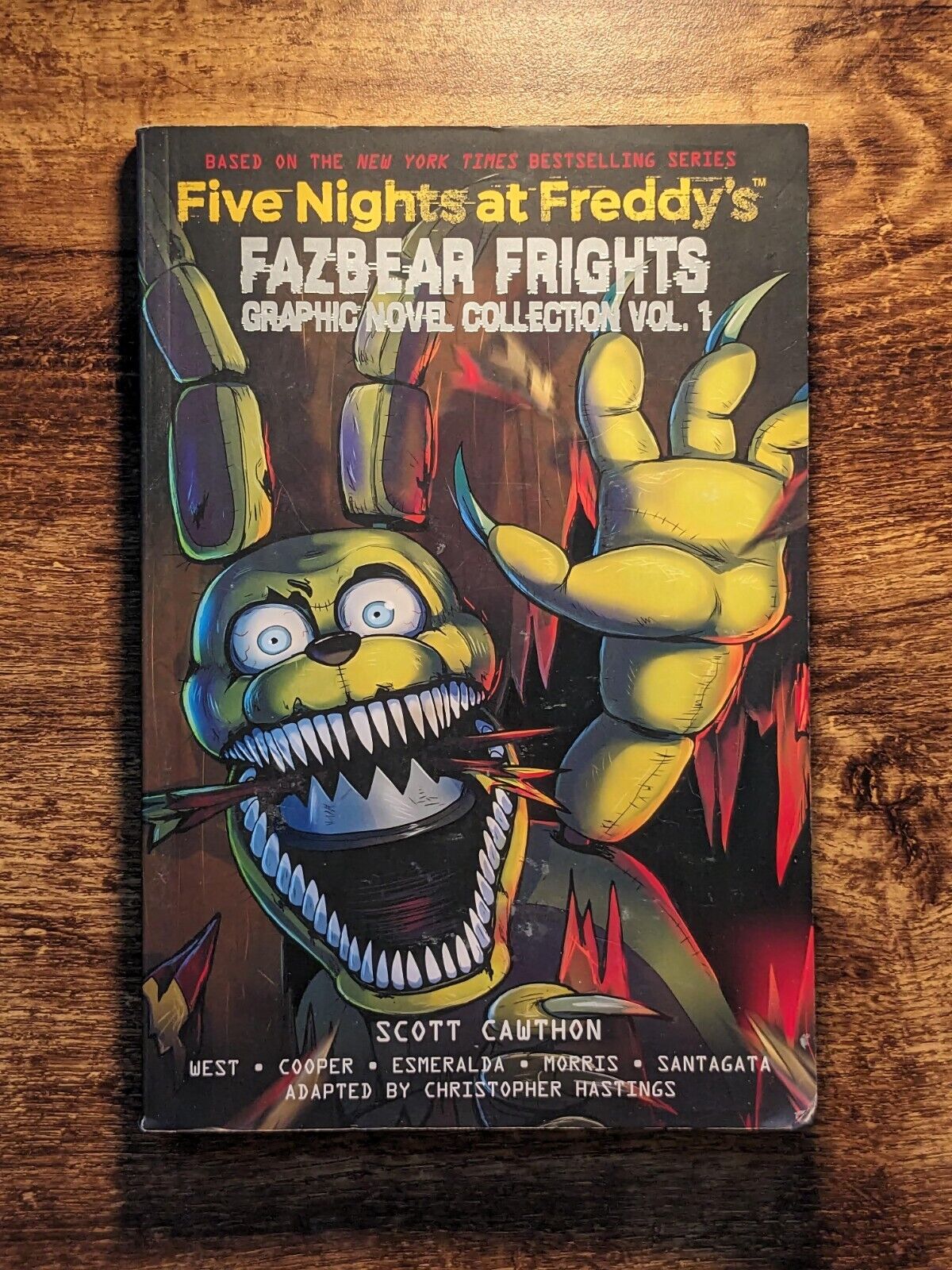 Five Nights at Freddy's: Fazbear Frights (Graphic Novel Collection Vol. 1)