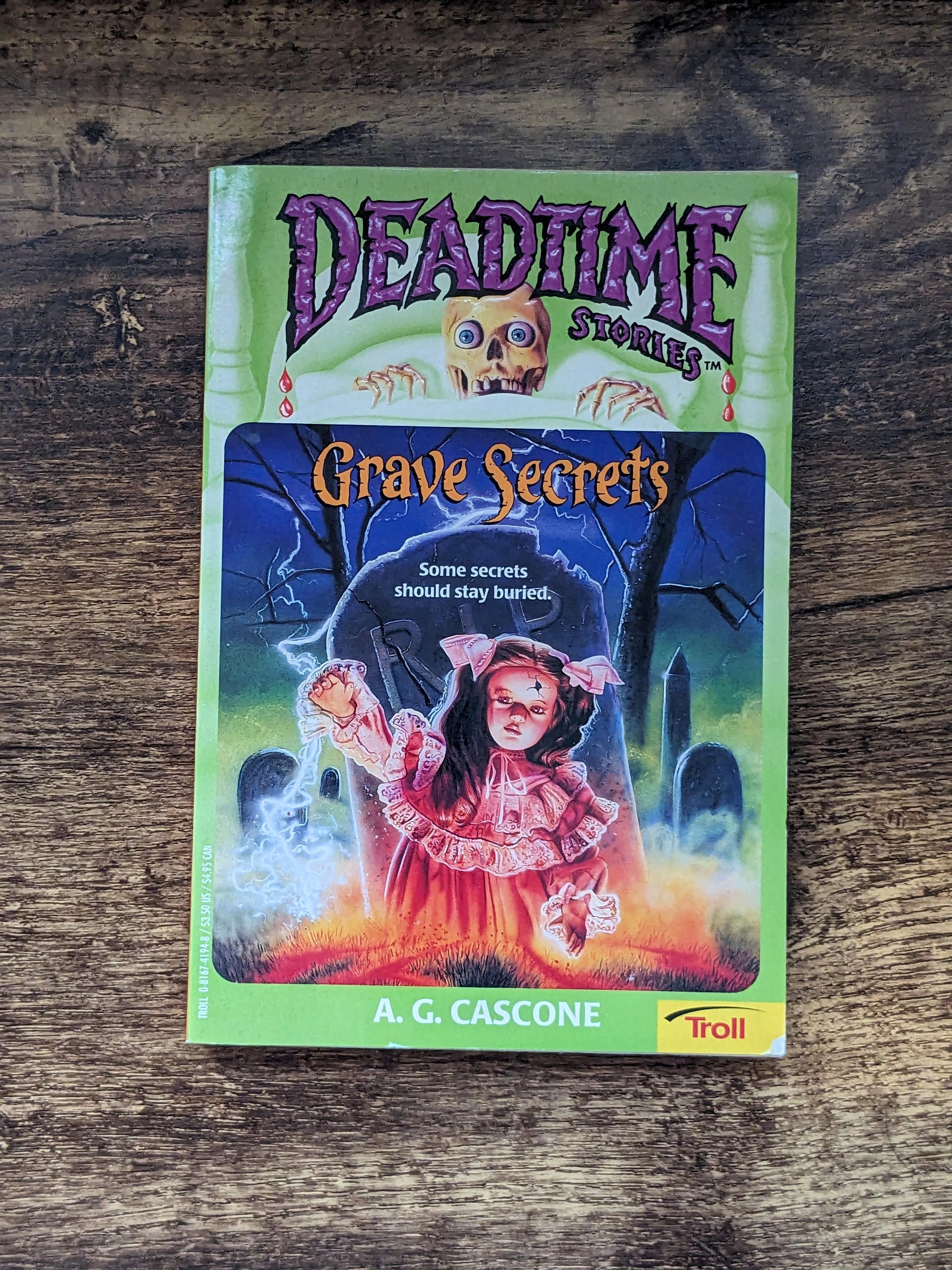 Grave Secrets (Deadtime Stories) - Asylum Books