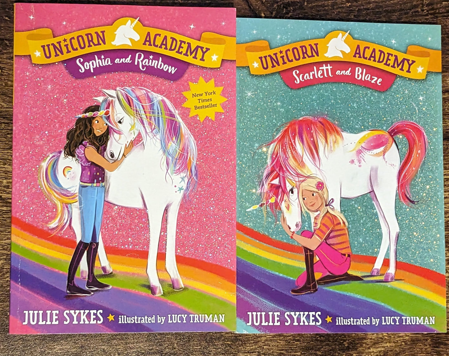 UNICORN ACADEMY COLLECTION - Lot of 4 Paperback Chapter Books with Box, Julie Sykes Bestselling Fantasy Fun Series Kids Book Retro Rainbow - Asylum Books